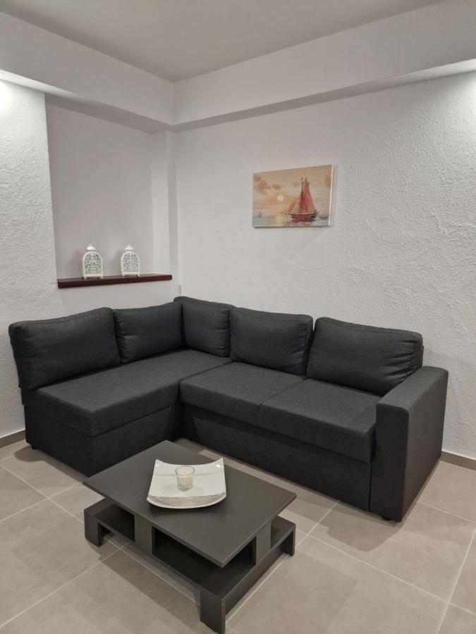 Το Στενάκι Apartment Skiathos Town Exterior photo